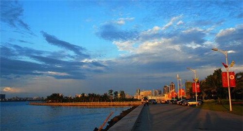 青海餐饮加盟店电话多少